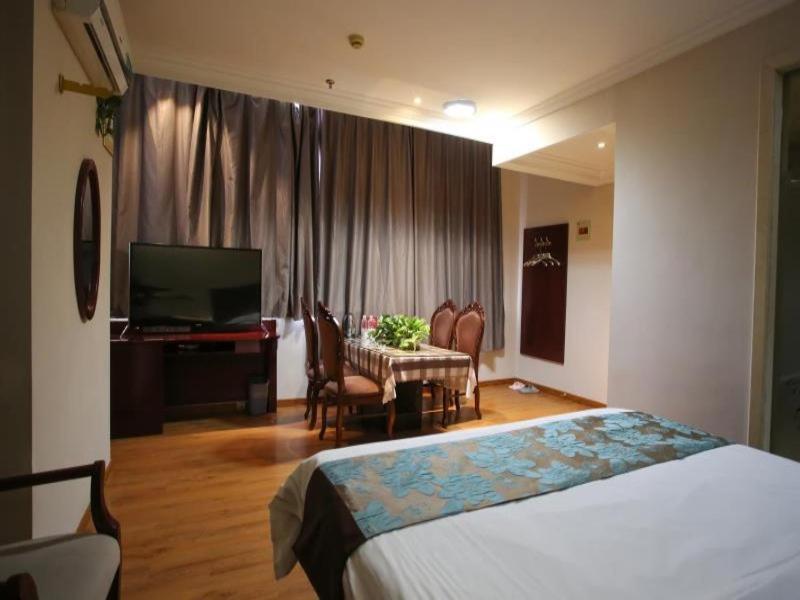 Greentree Inn Jiangsu Wuxi Yangjian Xihu Road Express Hotel Exterior photo